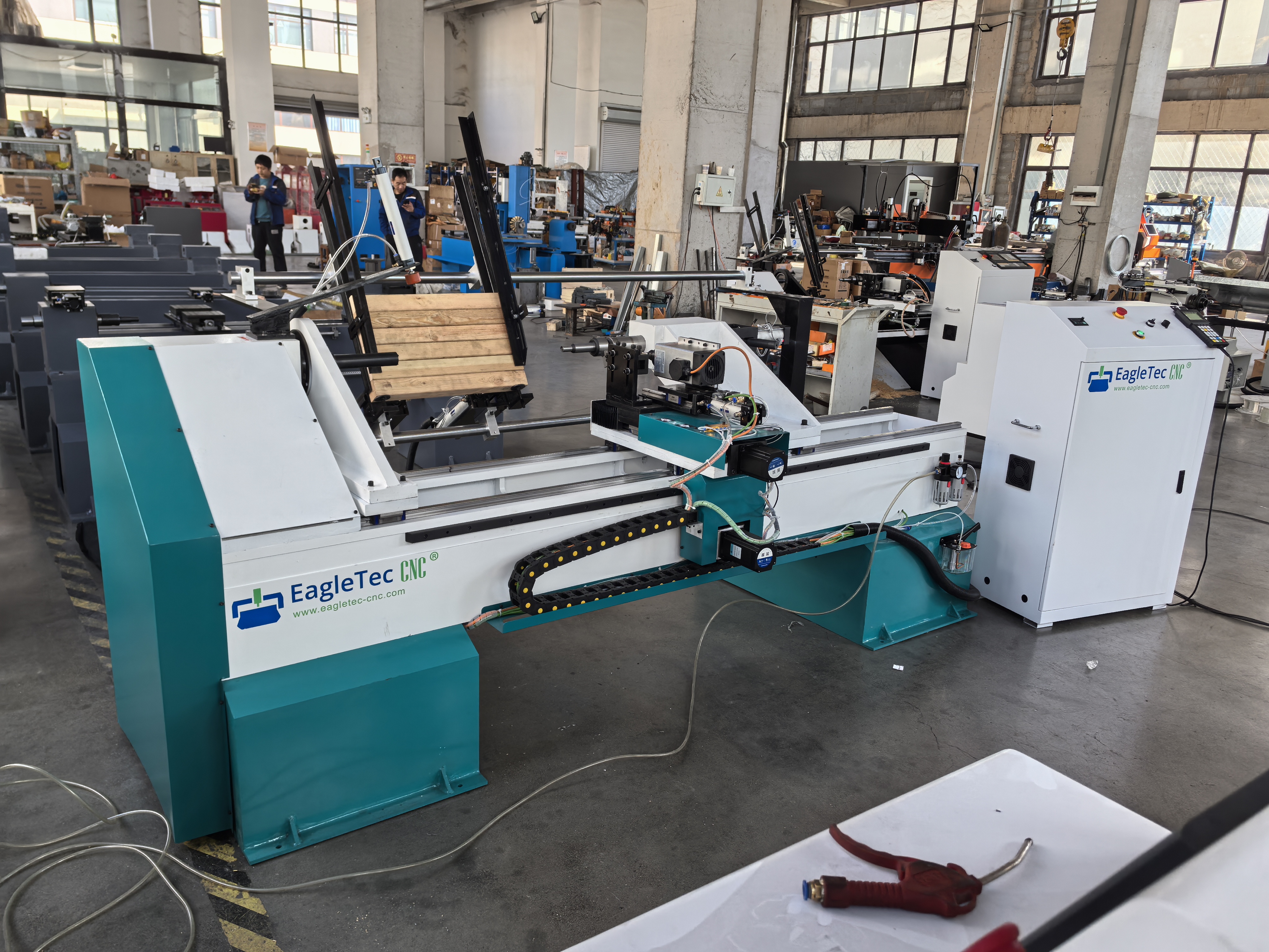 Torno CNC para Madera: Fabricación Perfecta de Balaustres